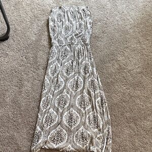 Beachy Gray Patterned Strapless Dress